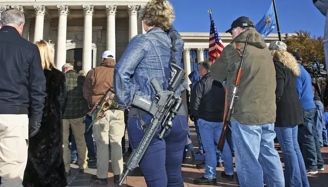 LA: CONSTITUTIONAL CARRY MOVES ON TO THE SENATE - Guns in the News